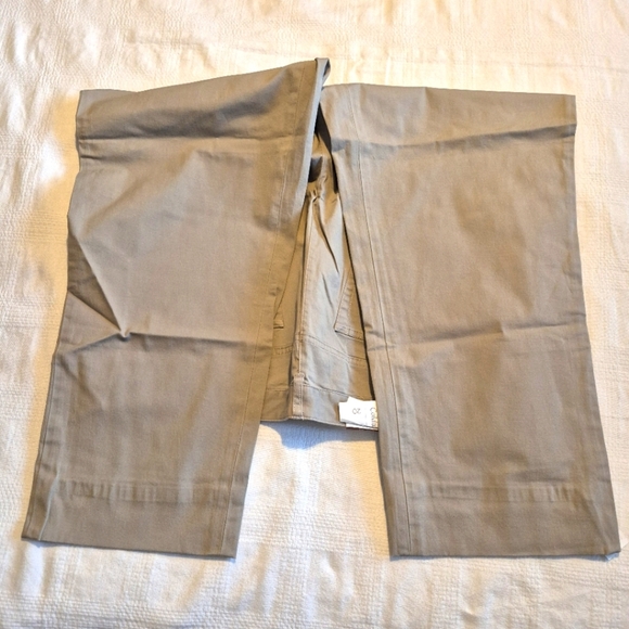 Coldwater Creek women's size 20 classic fit stretch fabric dress pants, tan, NWT - Picture 3 of 9